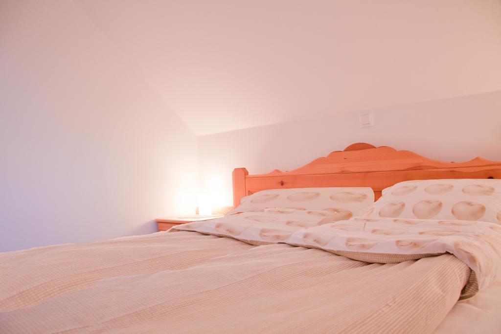 Farm Stay Bukovje 류브노 외부 사진