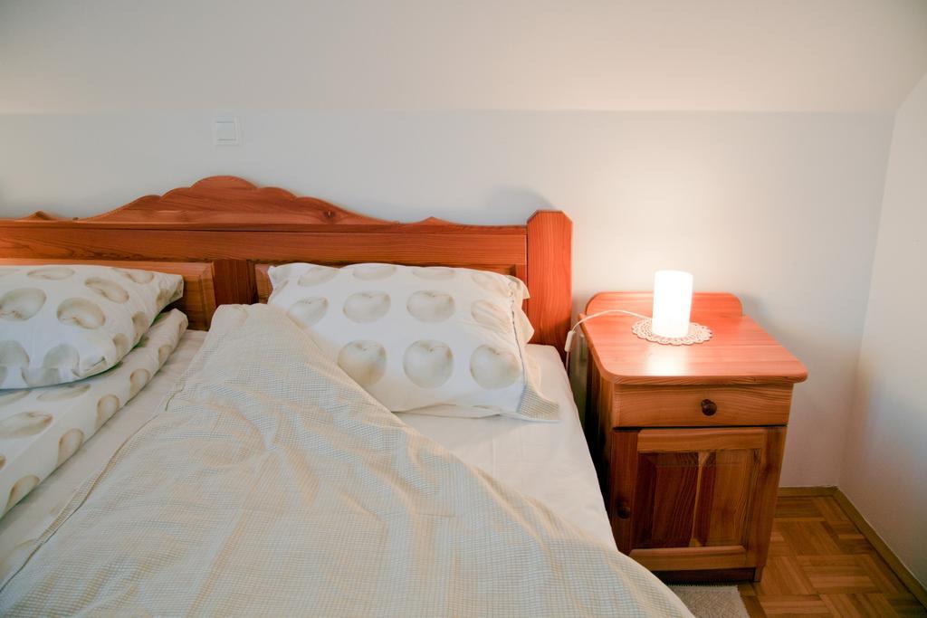 Farm Stay Bukovje 류브노 외부 사진