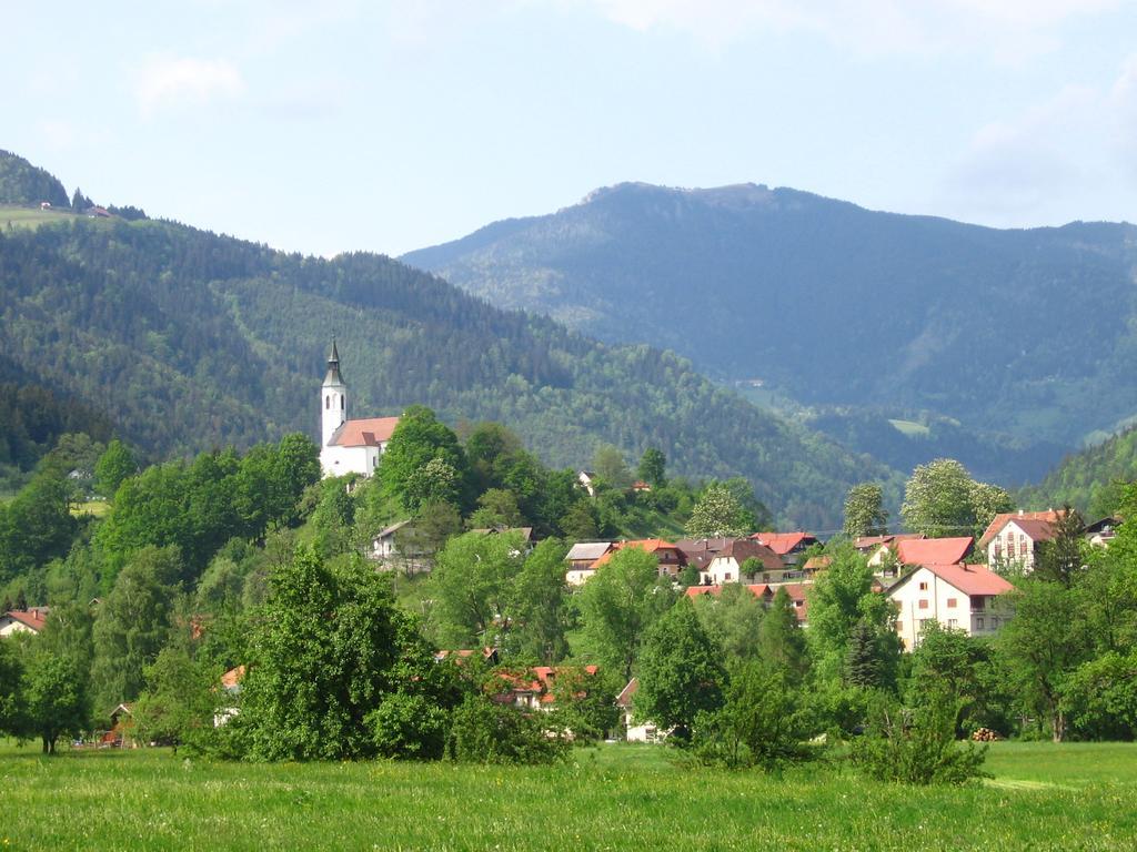 Farm Stay Bukovje 류브노 외부 사진